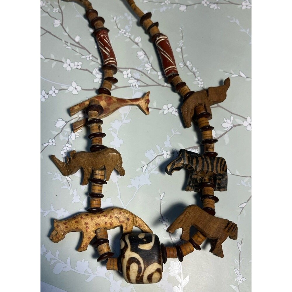 Wood Beaded Hand Carved African Safari Jungle Animals Necklace 28" Vintage